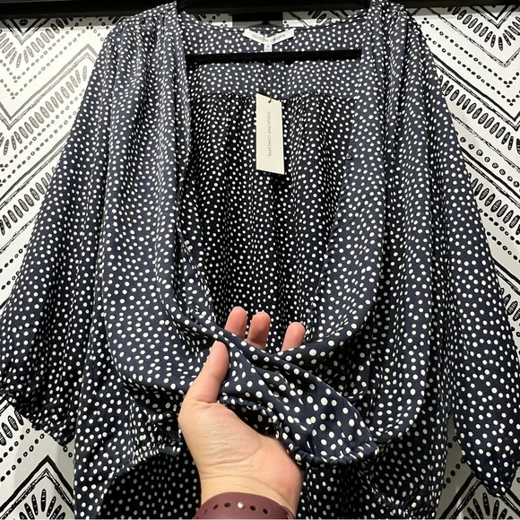 Collective Concepts Polka Dot Wrap Top Size XL - Picture 2 of 9